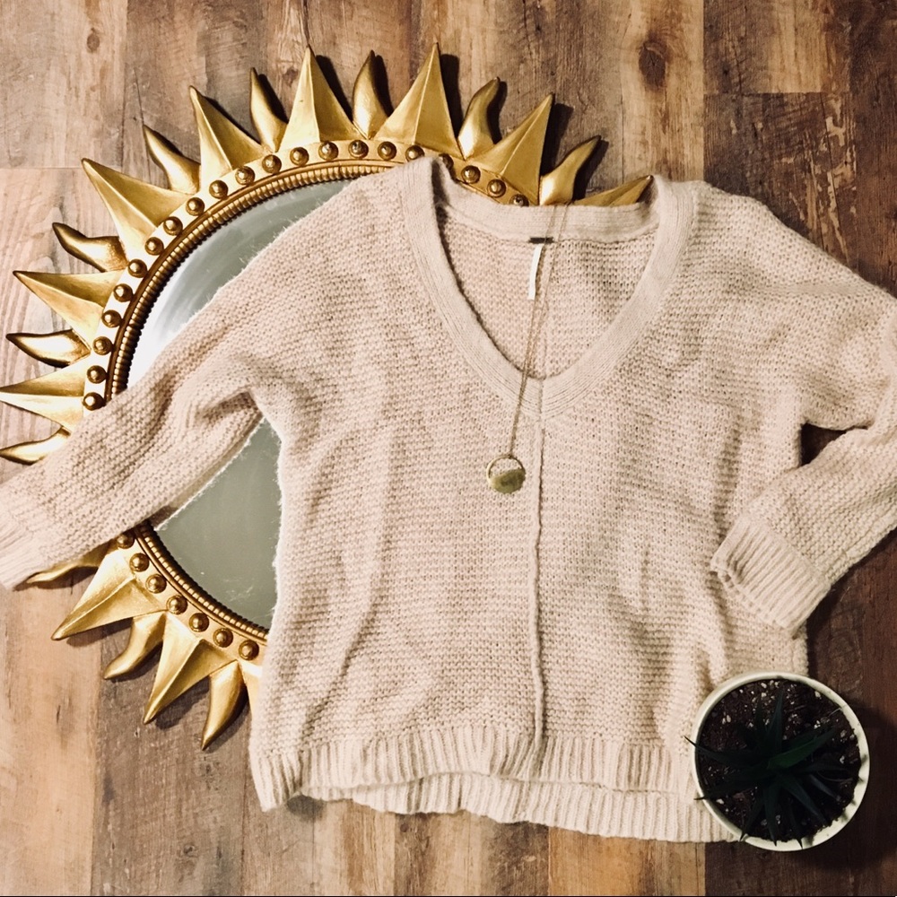 🌬Cozy Free People V-Neck Sweater